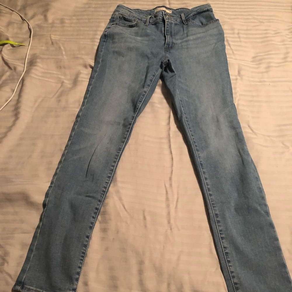 COPY - EUC Levi High Waisted Jeans